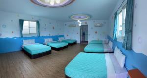 Phòng Gia Đình (12 Người Lớn) (Family Room (12 Adults))