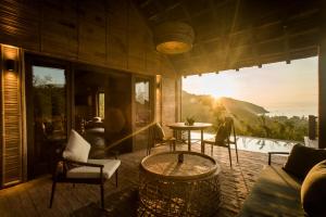 HILL POOL VILLA