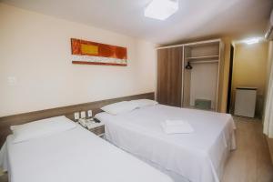 Standard Triple Room room in Alimar Hotel