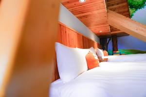 Phòng 4 Người Có Vòi Sen (Quadruple Room with Shower)