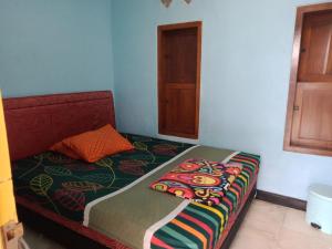 Phòng Giường Đôi Hạng Bình Dân (Budget Double Room)