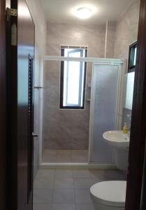 Phòng Giường Đôi Nhìn Ra Núi (Double Room with Mountain View)