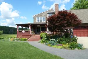 On Cranberry Pond Bed and Breakfast in North Kingstown