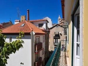 One-Bedroom Apartment with City View room in Se de Lisboa I