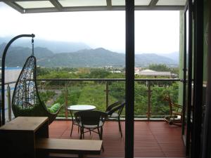 Phòng Giường Đôi Có Sân Hiên (Double Room with Terrace)