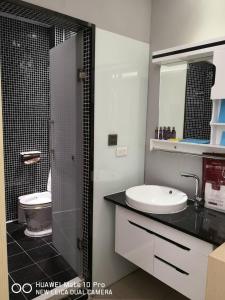 Phòng Giường Đôi Nhìn Ra Núi (Double Room with Mountain View)