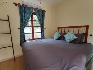 Phòng Giường Đôi Hạng Bình Dân (Budget Double Room)
