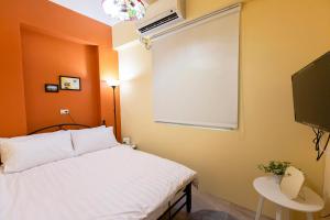 Phòng 4 Người Có Phòng Tắm Riêng Bên Ngoài (Quadruple Room with Private External Bathroom)