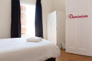 Double Room with Private Bathroom room in Green Elephant Backpackers