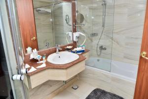 Superior Double or Twin Room with Pool View room in Paradise Home City Stars