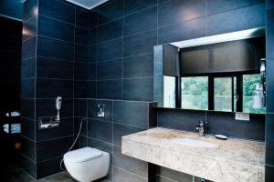 Suite Tuần trăng mật (Honeymoon Suite)