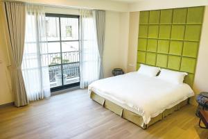 Phòng Deluxe Giường Đôi có Bồn tắm (Deluxe Double Room with Bathtub)