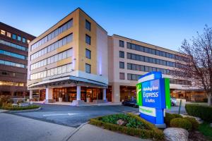 Holiday Inn Express Stamford, an IHG Hotel in Queens