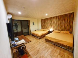 Phòng Cổ Điển Cho 4 Người (Classic Quadruple Room)
