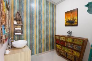 Biệt Thự 3 Phòng Ngủ (Three-Bedroom Villa)