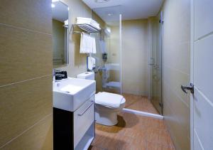 Phòng Standard giường đôi (Standard Double Room)