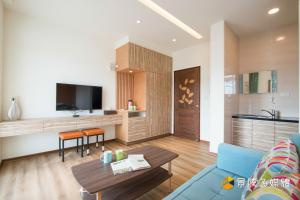 Phòng Giường Đôi Có Phòng Tắm Riêng (Double Room with Private Bathroom)