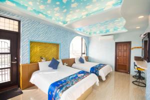 Phòng 4 Người Có Ban Công (Quadruple Room with Balcony)