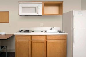 Double Room with Two Double Beds - Smoking room in WoodSpring Suites Spartanburg Duncan