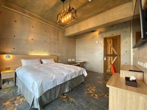 Phòng Deluxe Giường Đôi Có Bồn Tắm (Deluxe Double Room with Bath)