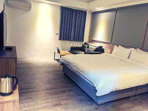 Phòng Đôi Loại Sang (Deluxe Double Room)