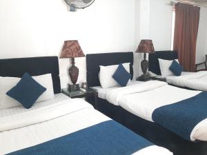 Deluxe Triple Room room in Lawrence View Hotel Lahore