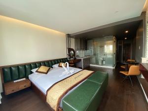 Suite Nhìn Ra Thành Phố (Suite with City View)