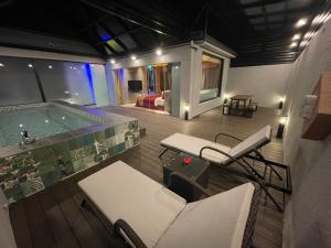 Phòng Đôi Cao Cấp (Superior Double Room)