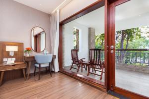 Phòng Deluxe hướng vườn giường đôi (Deluxe Garden View Double Room)