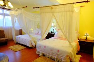 Phòng 4 Người (Quadruple Room)