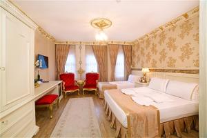 Family Room room in White House Hotel Istanbul