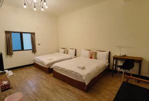 Phòng Tiêu chuẩn dành cho 4 người (Standard Quad)