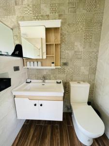 Phòng 4 người nhìn ra vườn (Quadruple Room with Garden View)