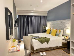 Superior Double or Twin Room room in Evergreen Place Siam by UHG