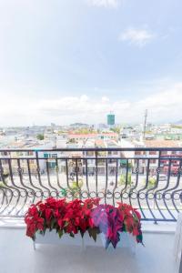 Phòng 4 Người Có Ban Công (Quadruple Room with Balcony)