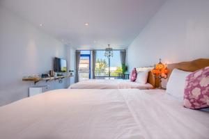 Phòng 4 Người Có Bồn Tắm (Quadruple Room with Bath)