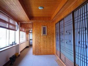 Phòng Bốn Người Có Phòng Tắm Riêng (Quadruple Room with Private Bathroom)