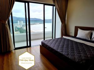 Phòng Gia Đình Nhìn Ra Biển (Family Room with Sea View)