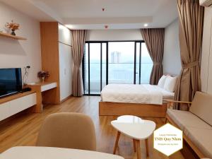 Phòng Gia Đình Nhìn Ra Biển (Family Room with Sea View)