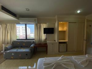 Phòng Tiêu chuẩn giường đôi - Không hút thuốc (Standard Double Room - Non-Smoking)