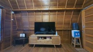 Phòng Deluxe Giường Đôi Có Ban Công (Deluxe Double Room with Balcony)