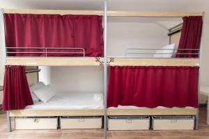 Bed in 4-Bed Dormitory Room with Shared Bathroom room in St Christopher's Inn Paris - Gare du Nord