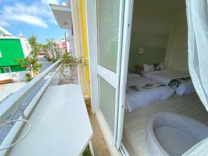 Phòng 4 người Nhìn ra cảnh Núi non (Quadruple Room with Mountain View)