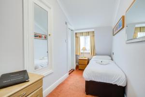 Standard Single Room room in KingswayPark Hotel at Park Avenue