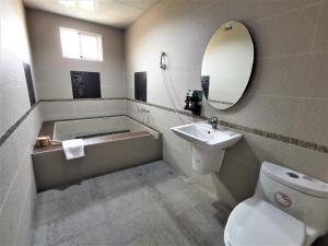 Phòng Luxury 4 Người (Luxury Quadruple Room)