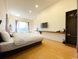 Phòng Giường Đôi Nhìn Ra Vườn (Double Room with Garden View)