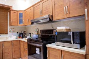 Two-Bedroom Apartment room in Relax & Enjoy Time w/ Mahrous Houses 2BR/3BA/Office/Kitchen /Living/Dining & Dressing Rooms