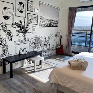 Phòng Giường Đôi Có Ban Công (Double Room with Balcony)