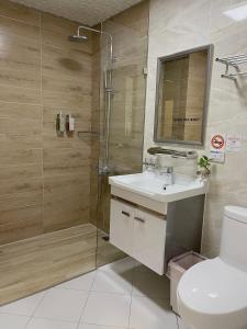 Phòng Giường Đôi Có Ban Công (Double Room with Balcony)