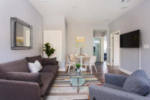 Three-Bedroom Suite room in Lux Townhome Suites HWood